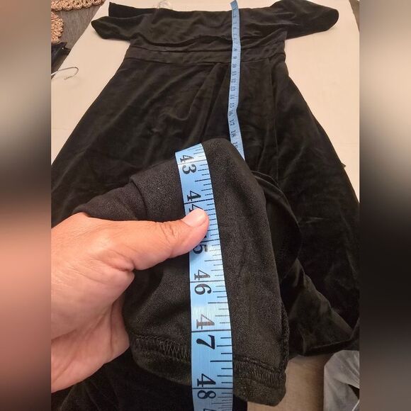 NWT Lulu's I'm Enchanted Black Velvet Off-the-Shoulder Maxi Dress Size XL - Picture 5 of 14